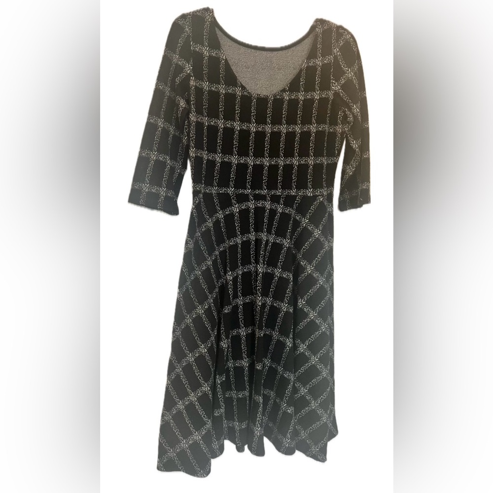 The Seraphina Dress - Black and Gray Checkered knit - Picture 3 of 4